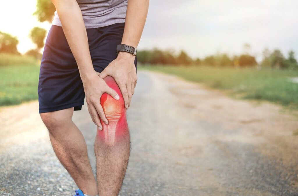 Practical Tips for Managing Knee Pain While Staying Active